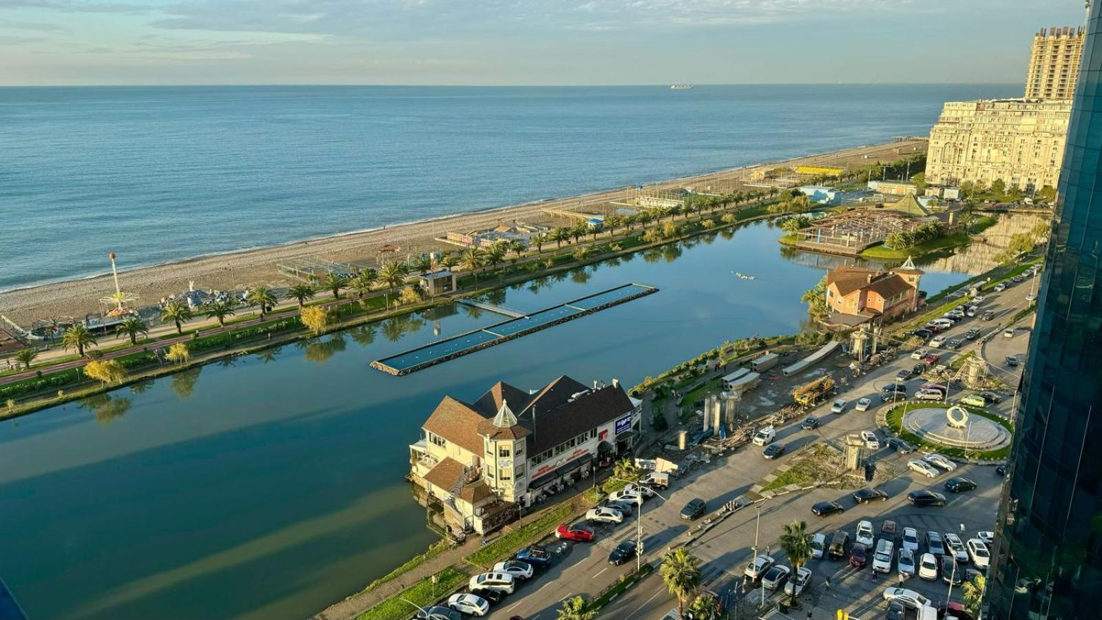 Sea View Apartments In Orbi City Batumi Exteriér fotografie