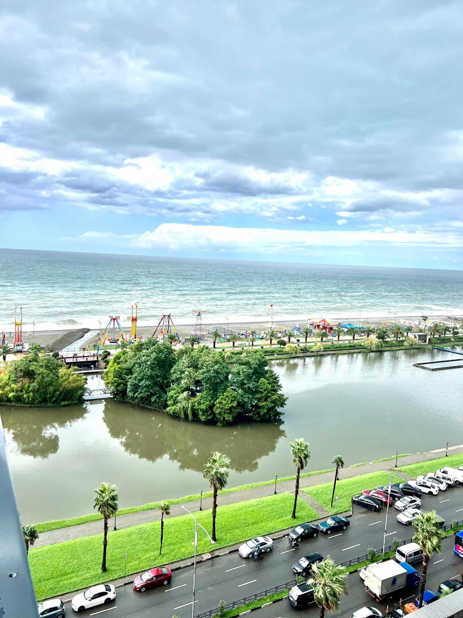 Sea View Apartments In Orbi City Batumi Exteriér fotografie